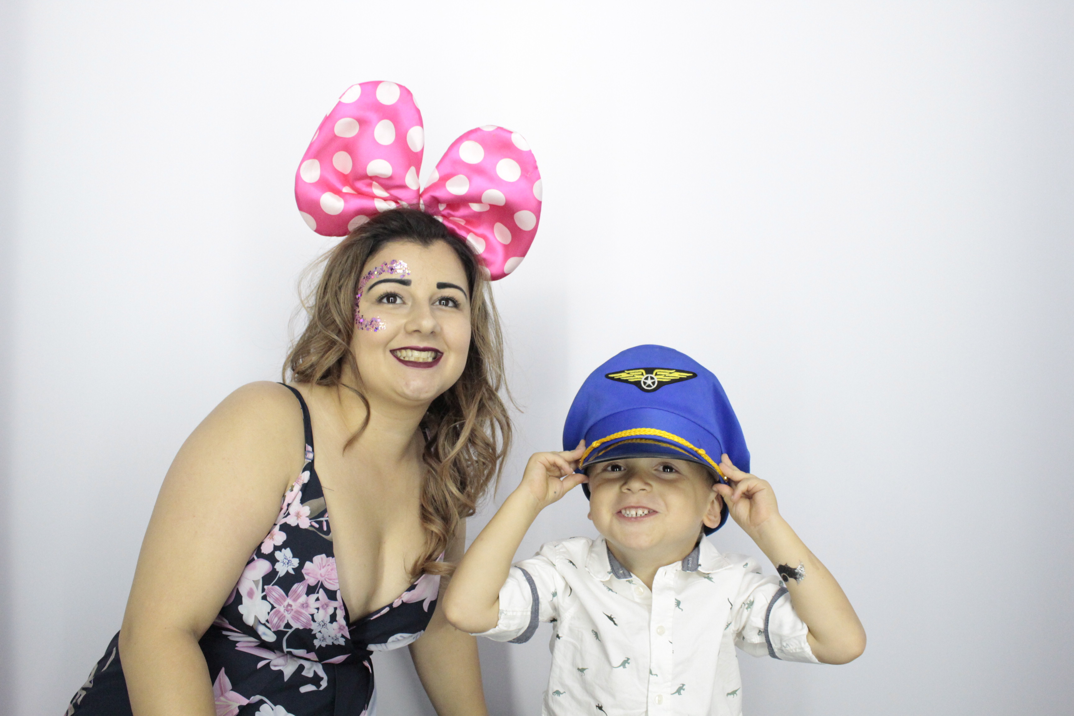 James and Natalie’s Wedding | View more photos from the event at gallery.myphotoboothexperience.co.uk/u/MyPhotoBoothExperienceLtd/James-and-Natalie’s-Wedding